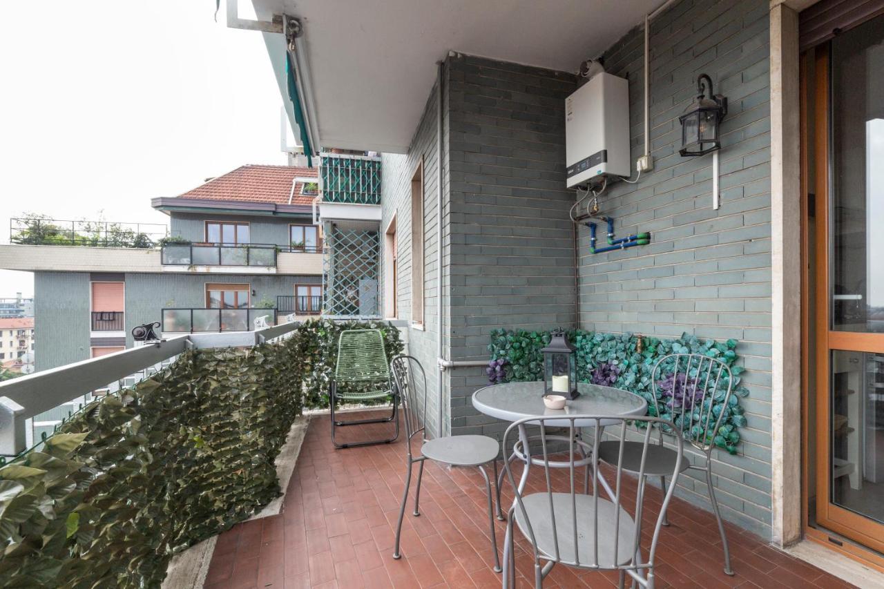 Pasteur Modern Studio With Terrace! Apartment มิลาน ภายนอก รูปภาพ